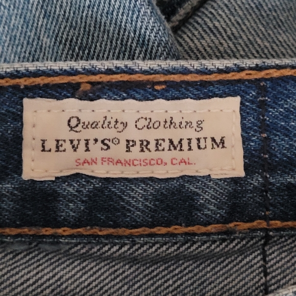 LEVIS WEDGIE STRAIGHT JEANS - Picture 6 of 7